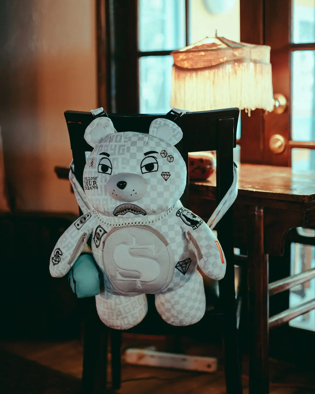 SPLIT THE CHECK (PEARL) MONEYBEAR TEDDYBEAR BACKPACK - Image 10