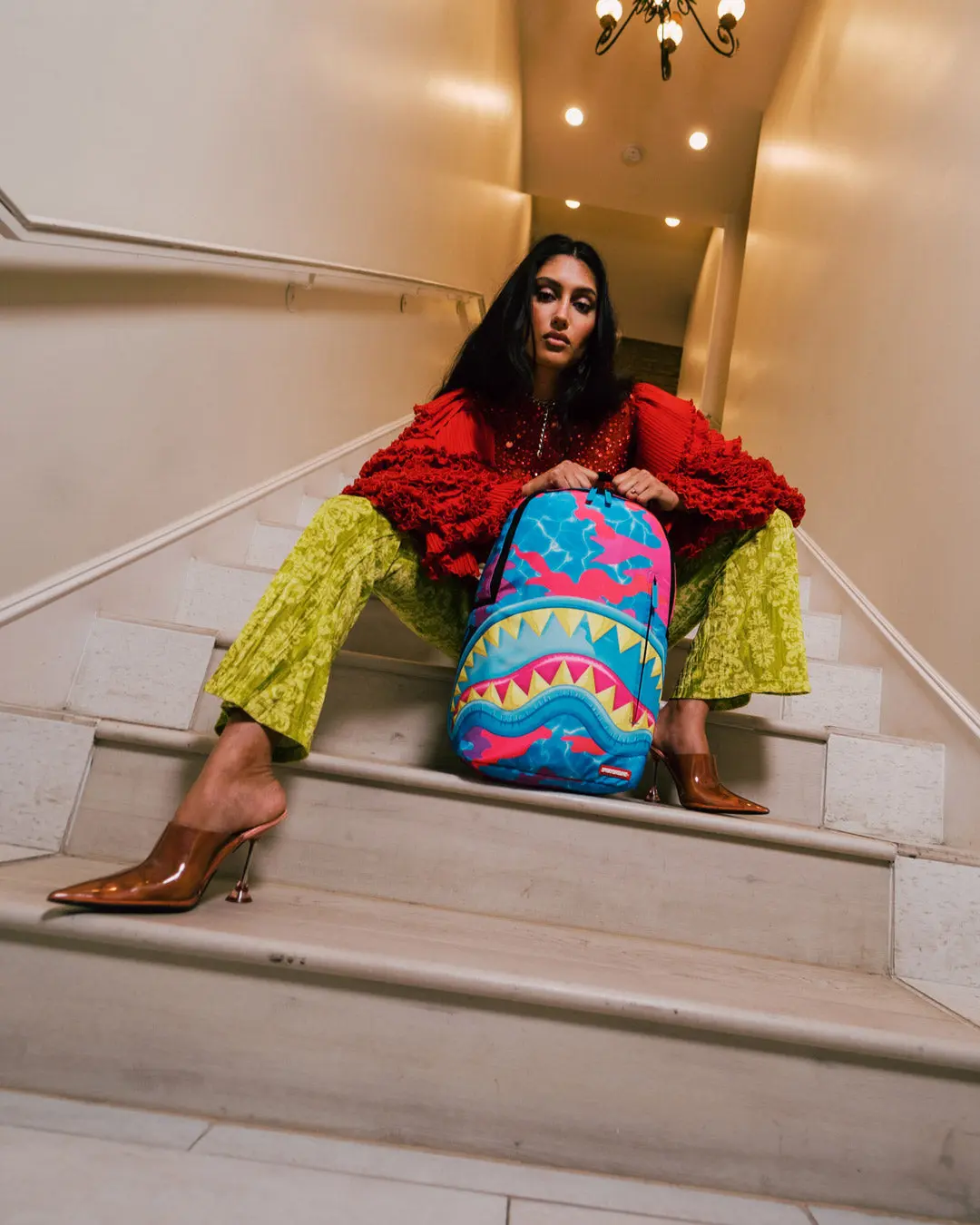 CHILLIN & FLOATIN DLXSR BACKPACK - Image 2