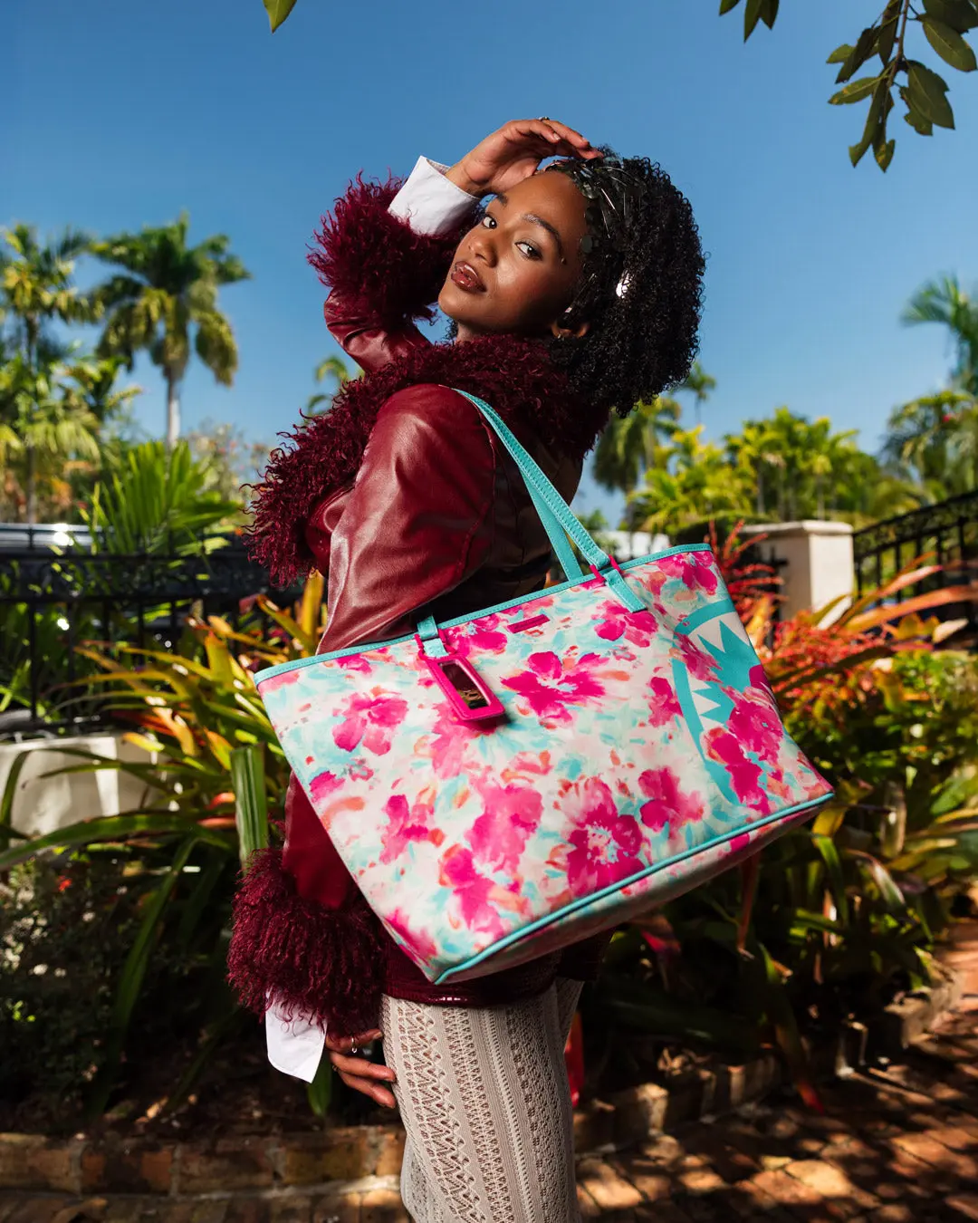 GARDEN DELIGHT TOTE - Image 10