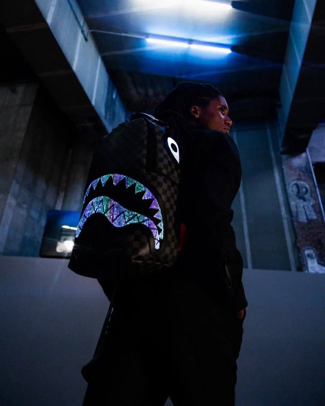 SHARK OPTICS - THE LIGHT SHOW BACKPACK - Image 11