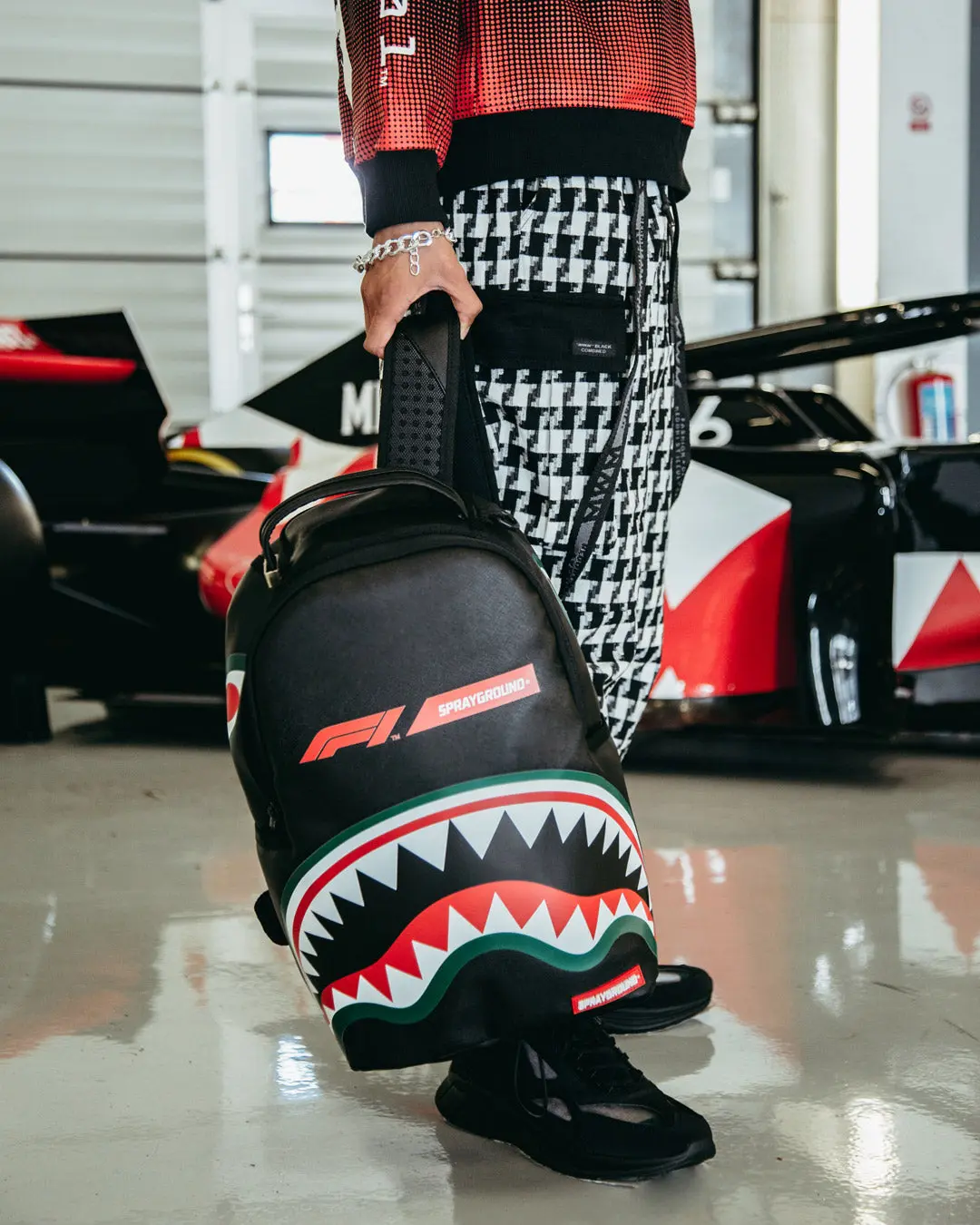 FORMULA 1 OFFICIAL RACE TEAM BACKPACK (DLXV) - Image 8