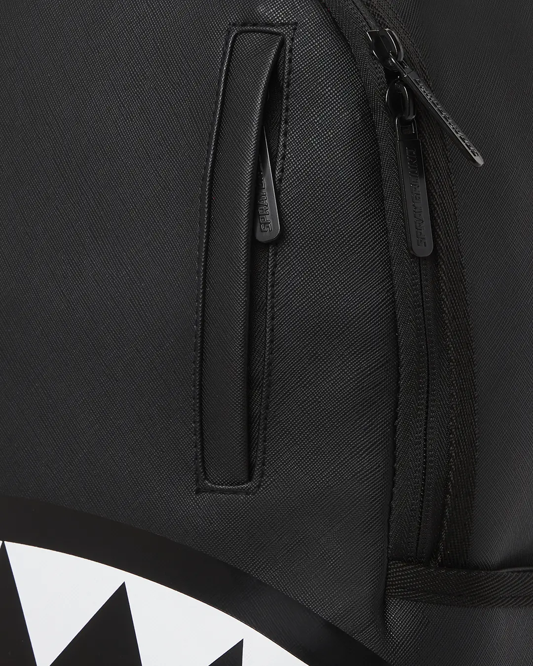 SHARK CENTRAL (BLACK) (DLXV) - Image 11