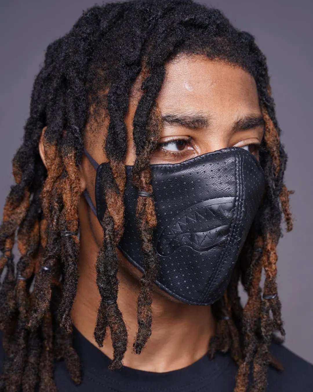 MIDNIGHT SHARK VEGAN LEATHER FACEMASK - Image 2