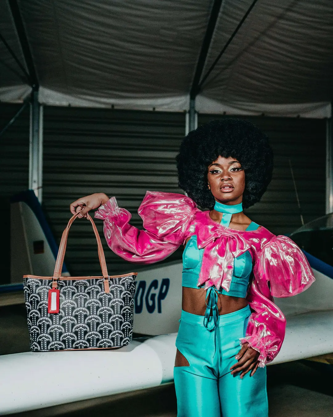 ILLUCHAINS TOTE - Image 12