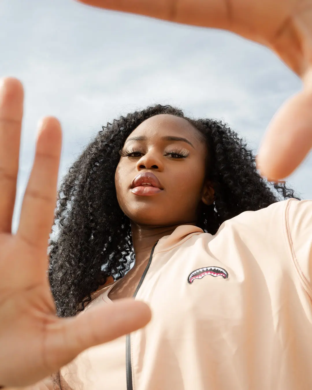 SHARK SLIM JACKET (SAND) - Image 9