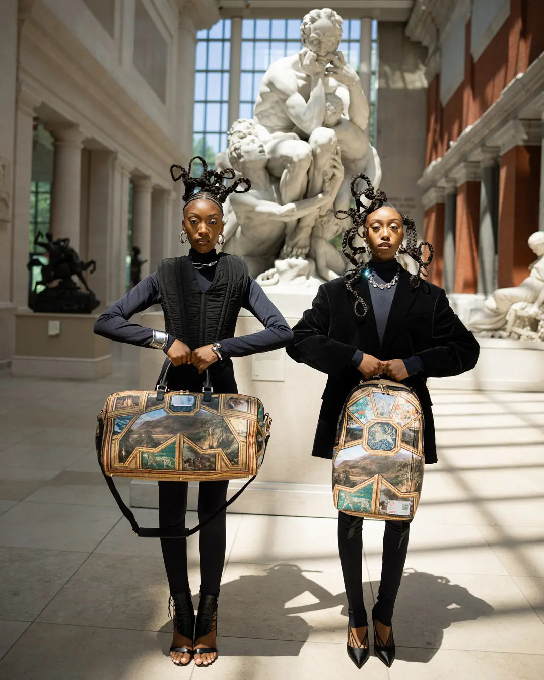 THE MET MASTERPIECES BACKPACK - Image 4