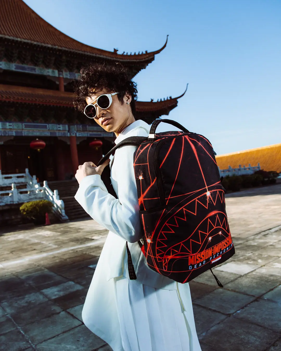 MISSION IMPOSSIBLE HEIST LASER SHARK BACKPACK - Image 2