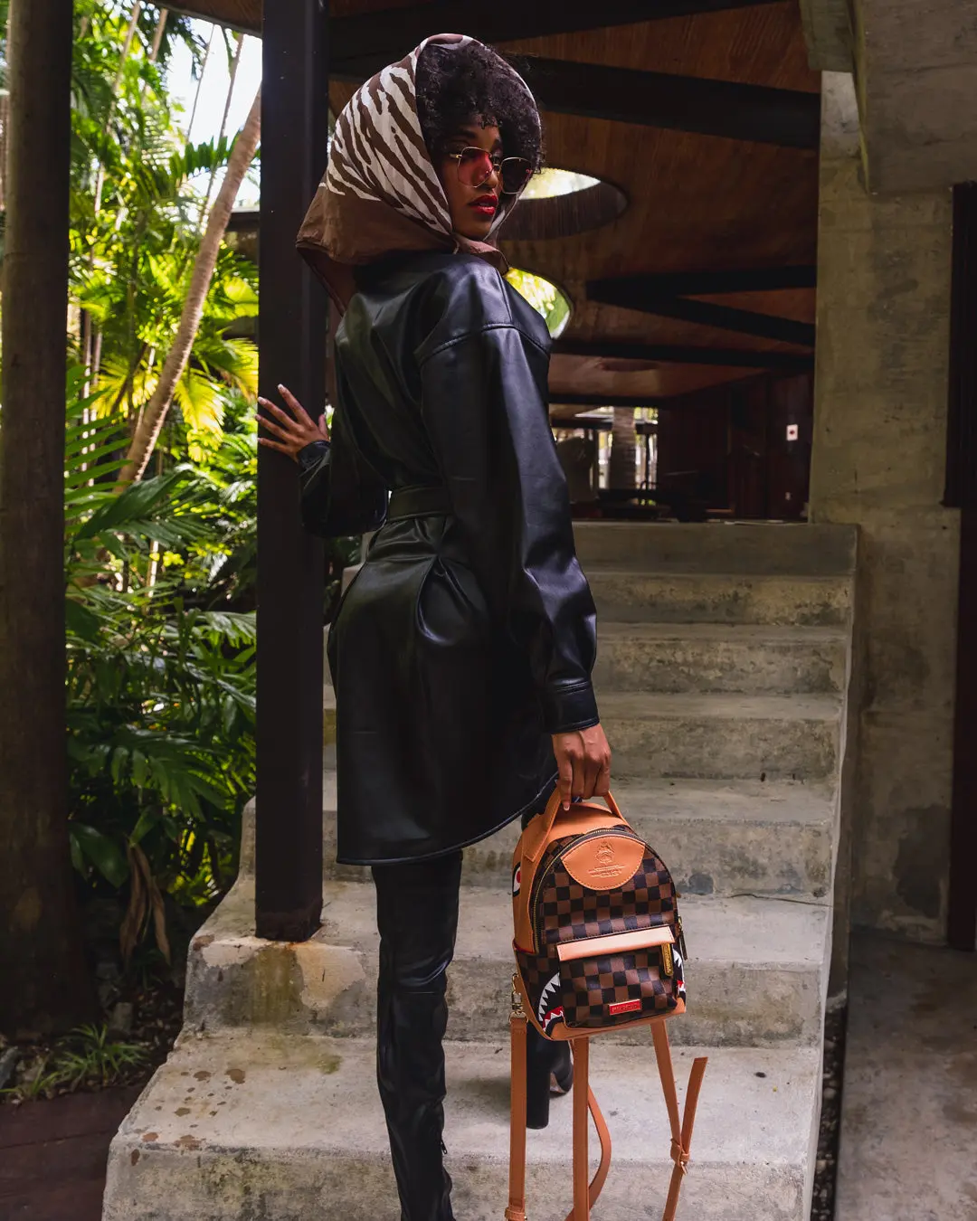 HENNY AIR TO THE THRONE QUATTRO BACKPACK - Image 2