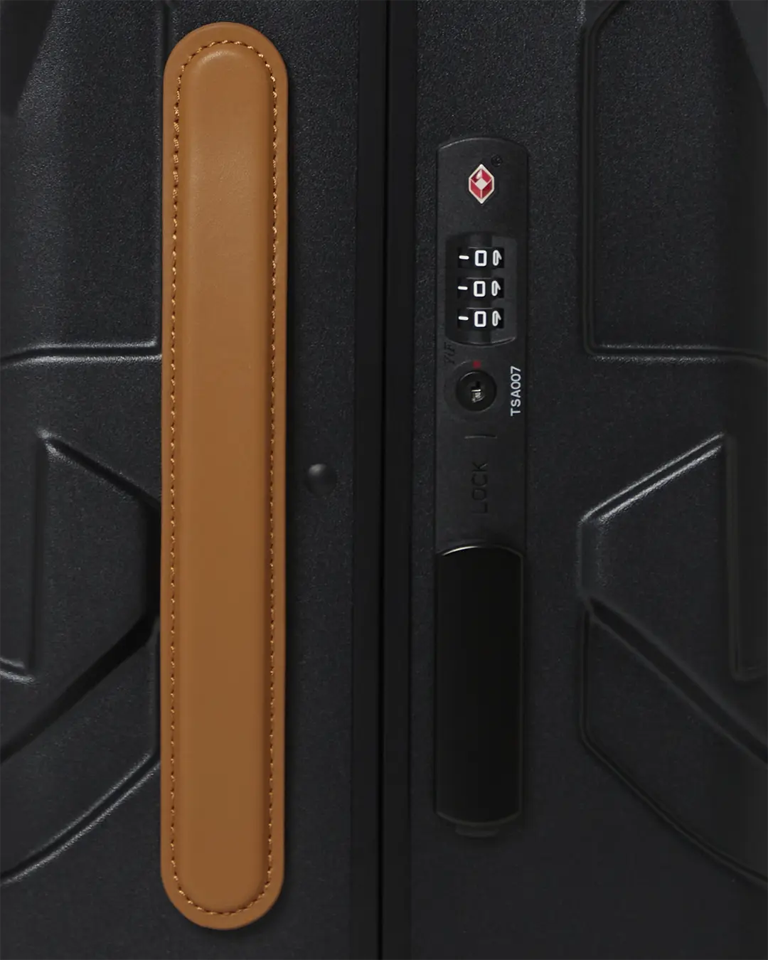 HENNY JETSTREAM SHARKITECTURE CARRY-ON LUGGAGE - Image 9