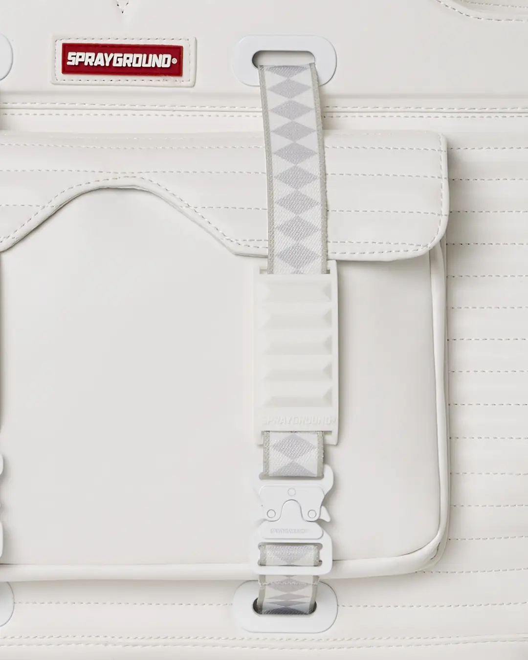 FUTURE TRAVELER TRAVEL CASE - Image 10