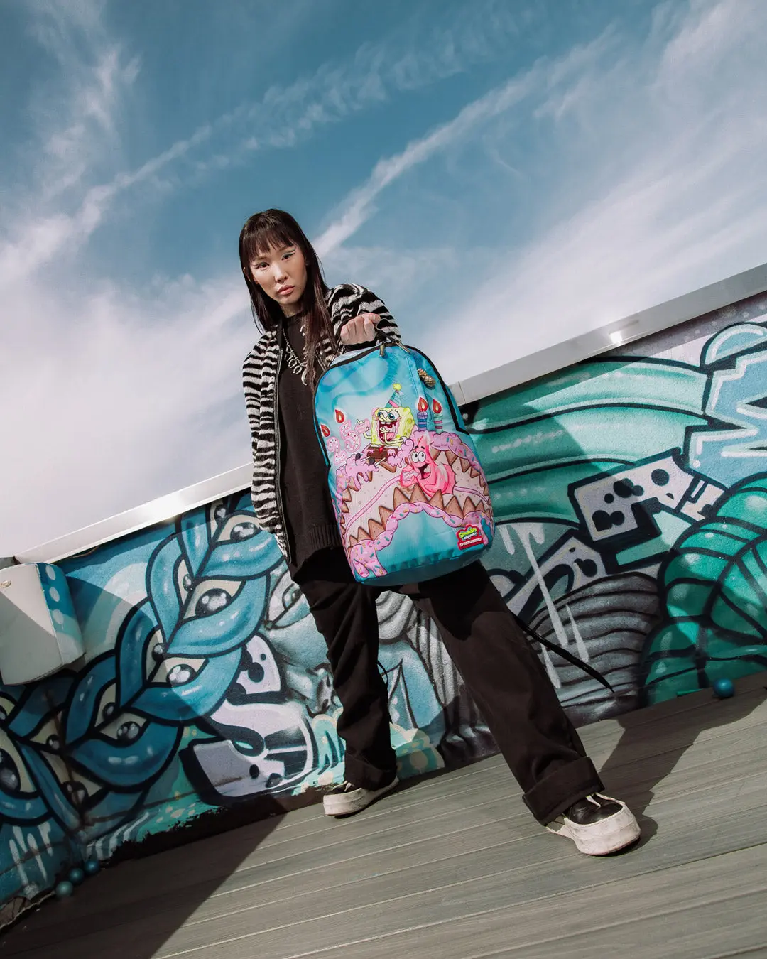 SPONGEBOB'S 25TH ANNIVERSARY DLXSR BACKPACK - Image 2