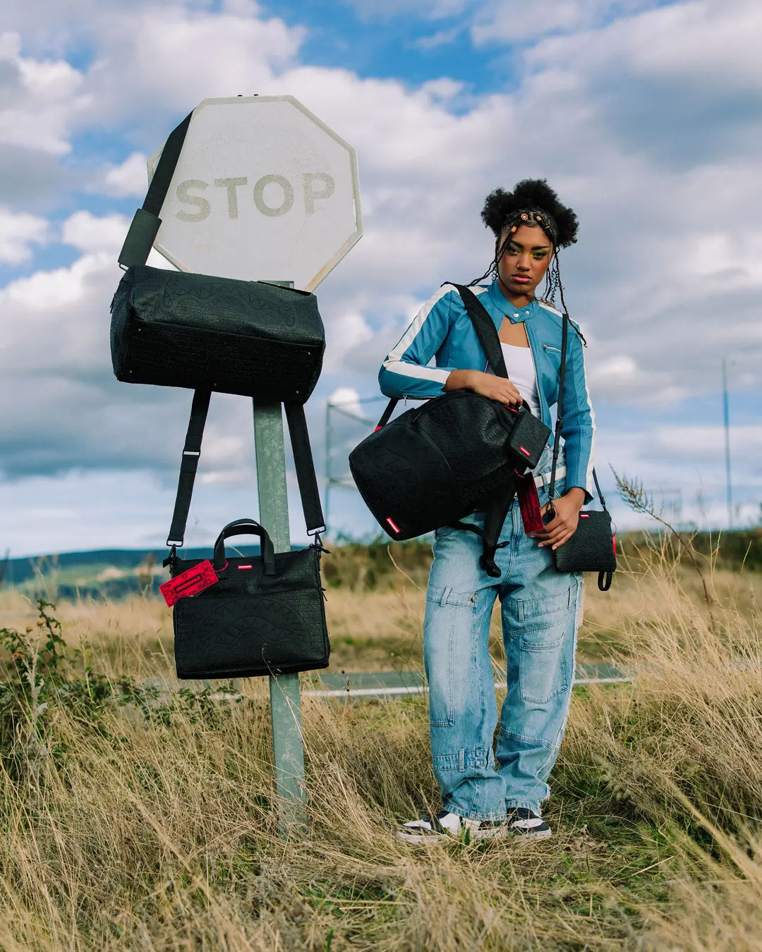 HYPERDIMENSIONAL BACKPACK - Image 10