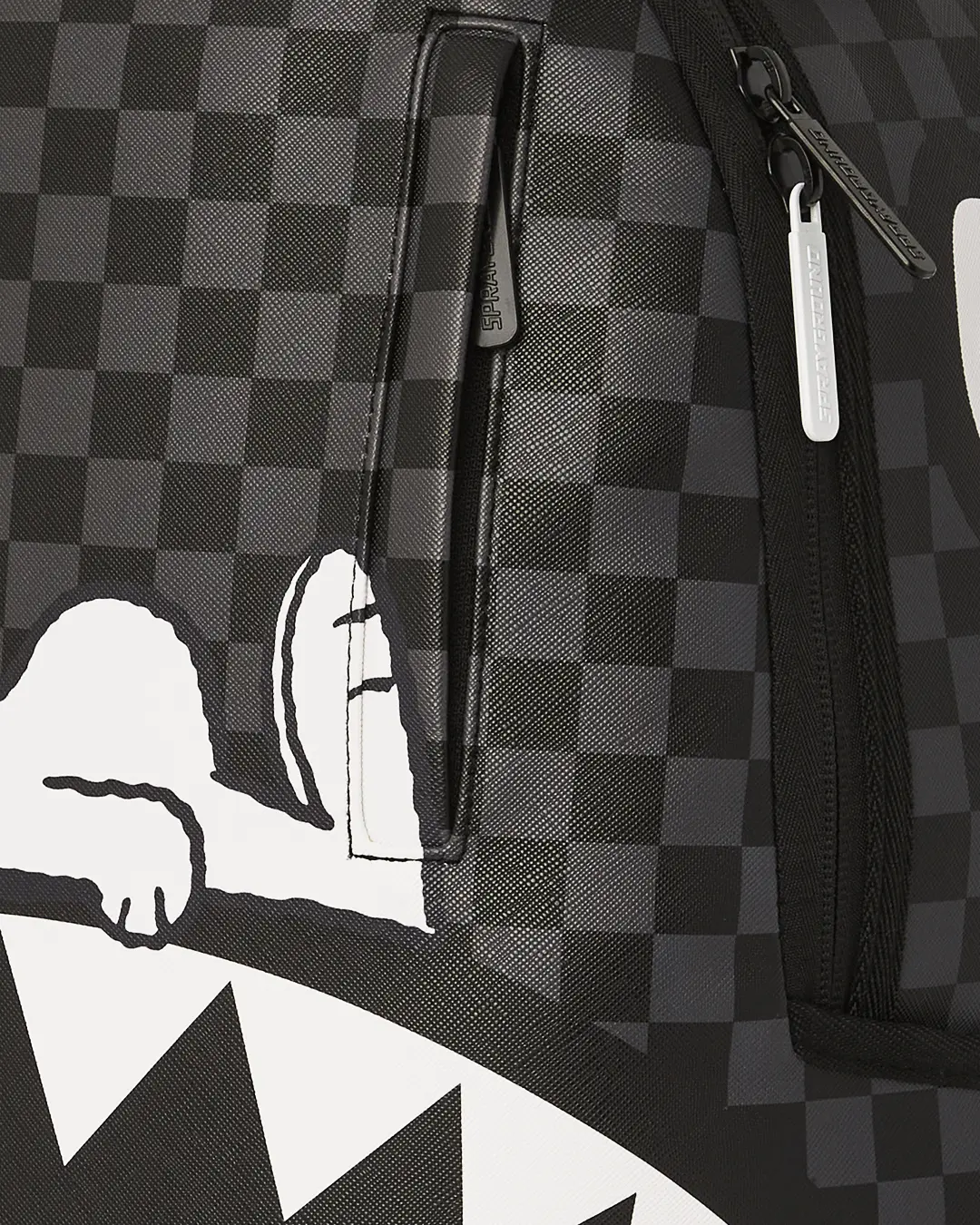 SNOOPY DAY OFF BACKPACK - Image 9