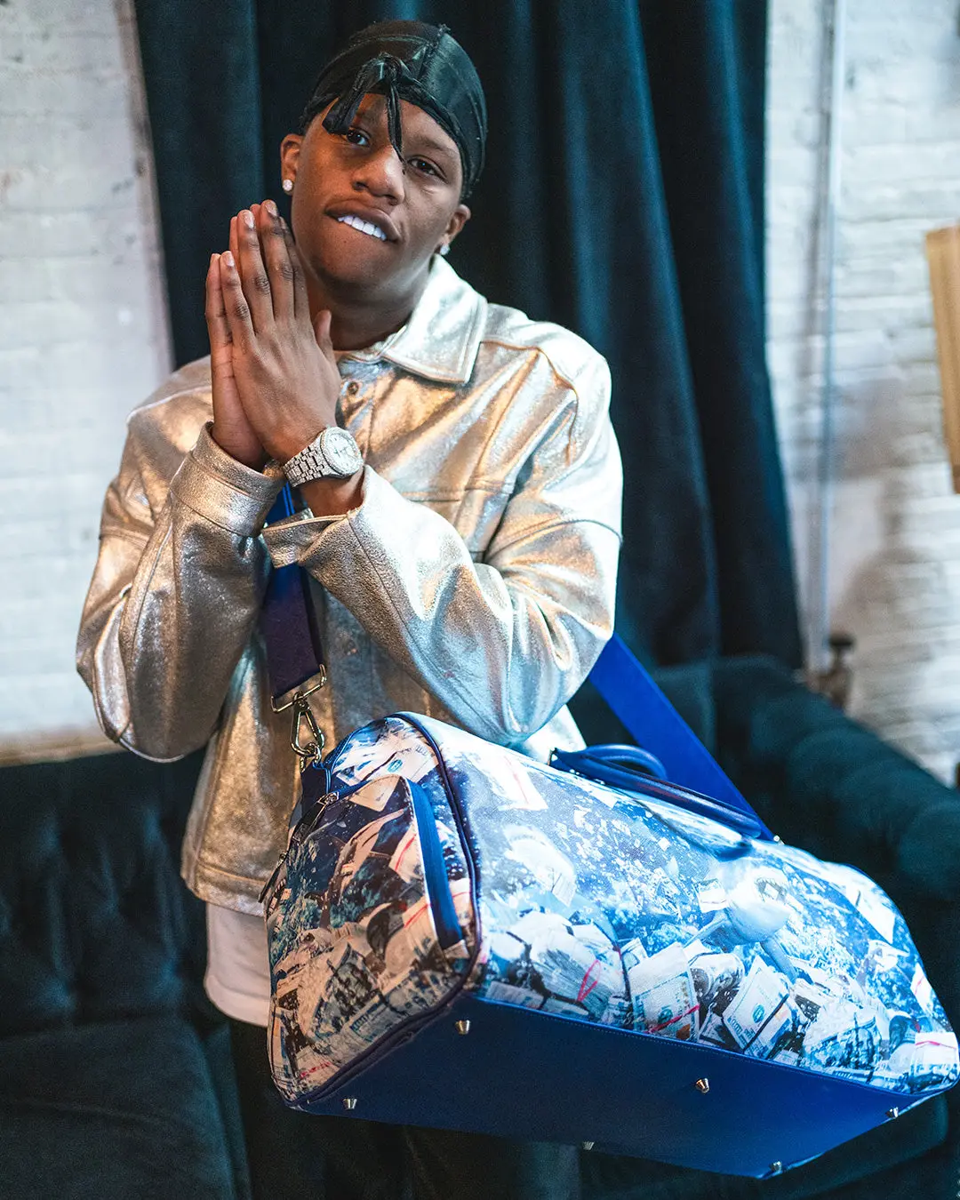 THE SHARK PARTY DUFFLE - Image 4
