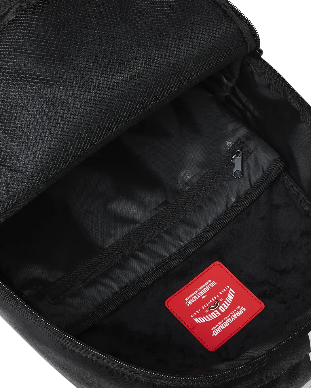 SHARK CENTRAL REFLEX DLXSV BACKPACK - Image 12