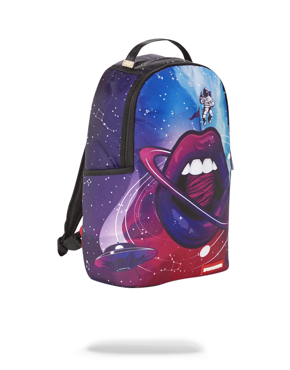 LOST IN LIPS - Image 2