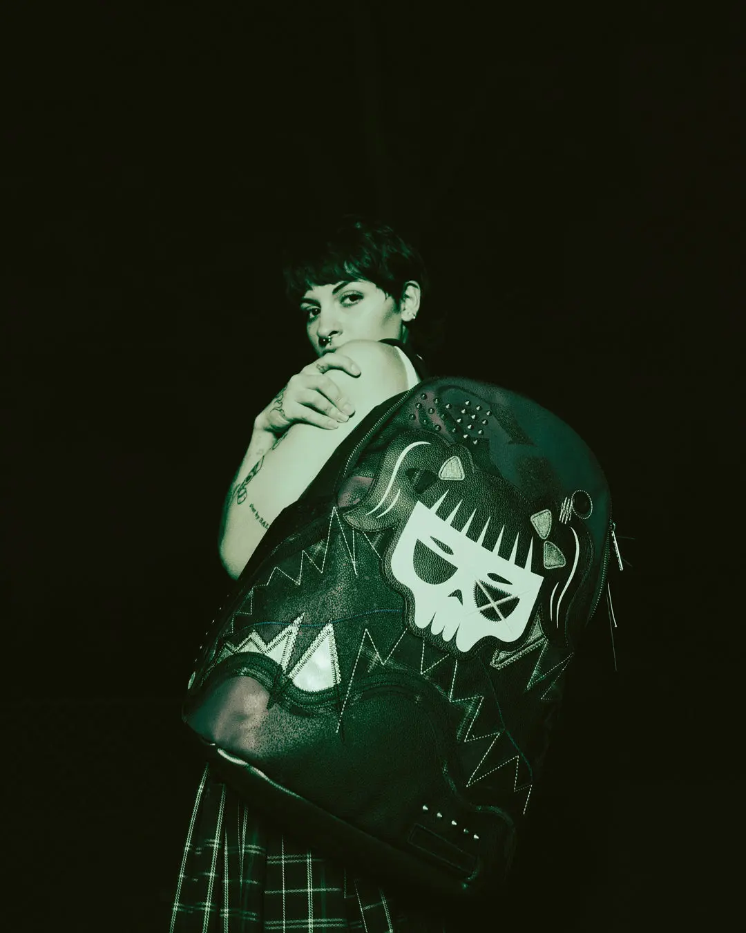 CAZZU ERRORCITO PUNK SHARK BACKPACK - Image 12