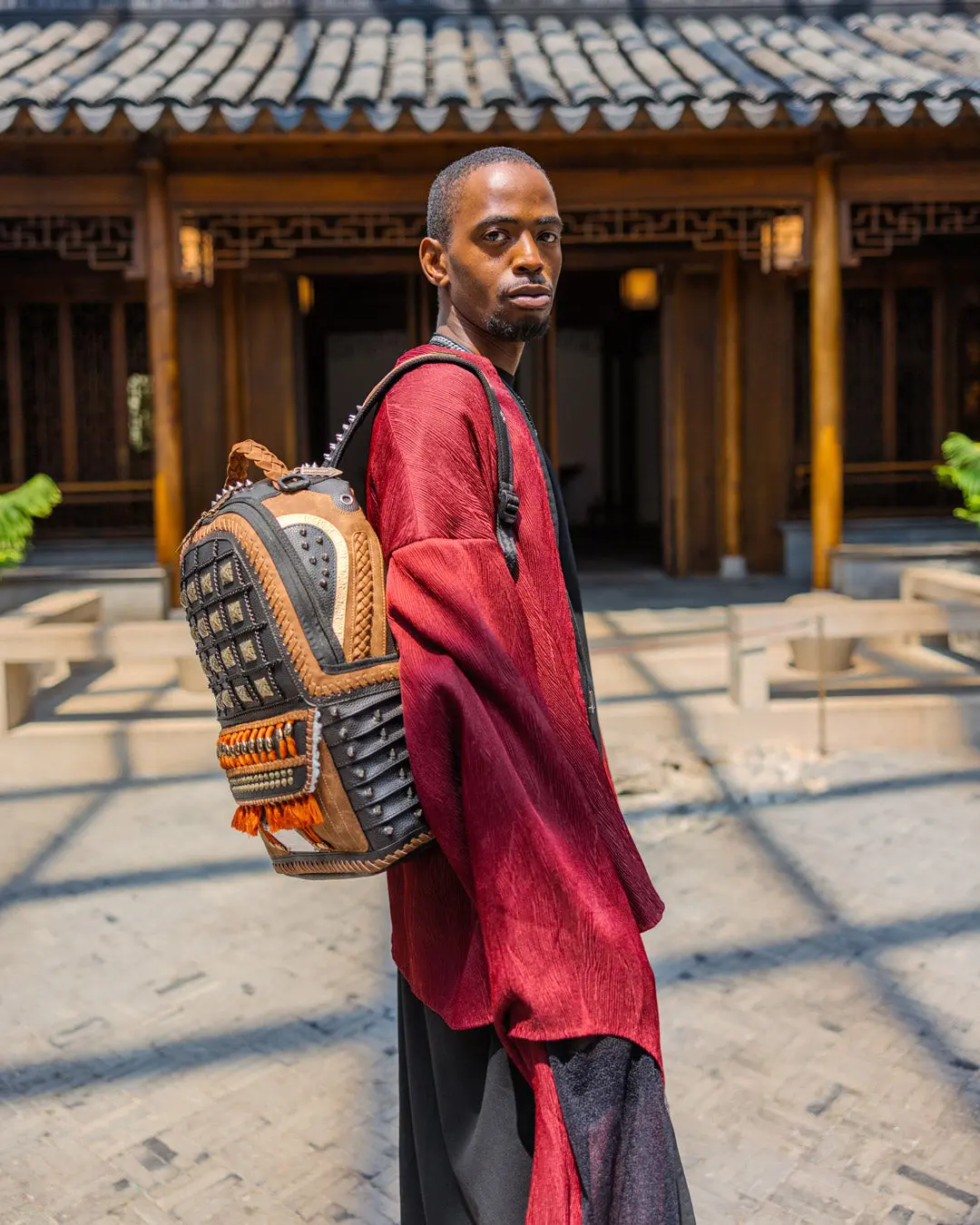 THE MET JAPANESE SAMURAI ARMOR BACKPACK - Image 2