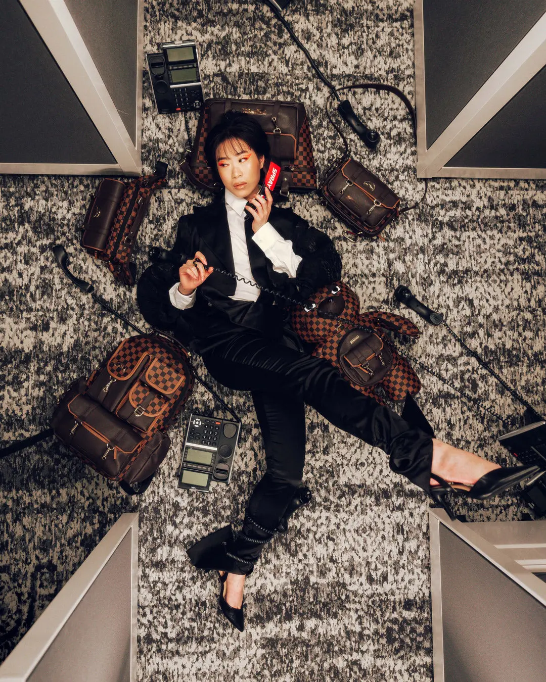 CHECKMATE ROYALE CARGO CROSSBODY - Image 8