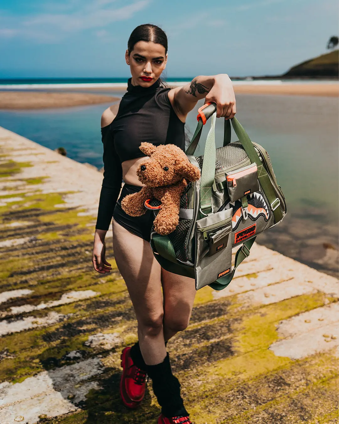 SPECIAL OPS ALPHA SHARK PET CARRIER - Image 6