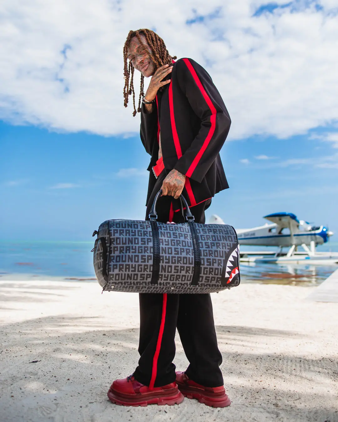SHARKFINITY STEALTH PILOT DUFFLE - Image 2