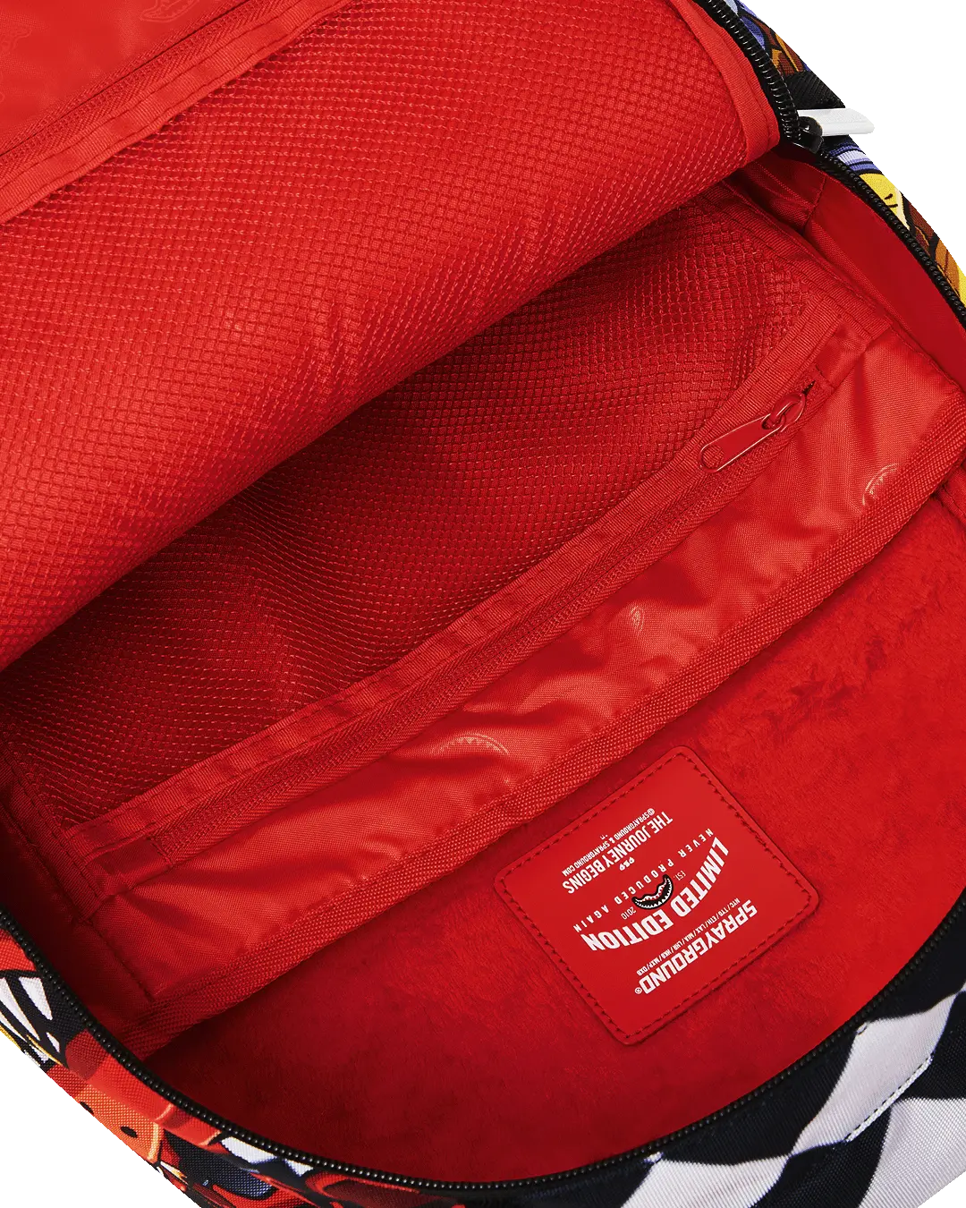 FIVE NIGHTS AT FREDDY'S OFFICIAL DLXSR BACKPACK - Image 11